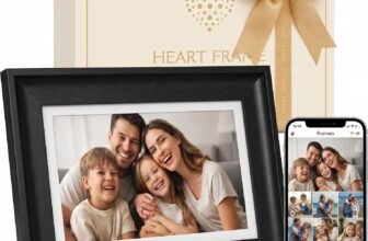The Gift That Doesn’t Sit in a Drawer: Why a Heart Frame Is the Best Way to Say “You Matter to Me”