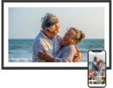 Why a Digital Picture Frame Is the Ultimate Gift of Love and Memories